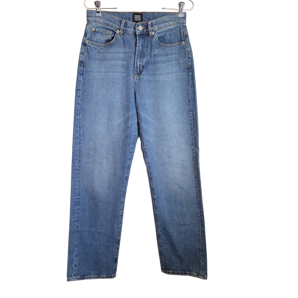 BDG Urban Outfitters High Waist Mom Jeans Straight Leg Vintage Wash Denim Sz 27